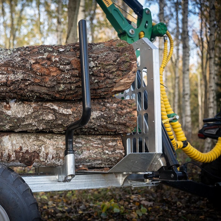 Przyczepa leśna ATV 3 tony z żurawiem 4,2 m
