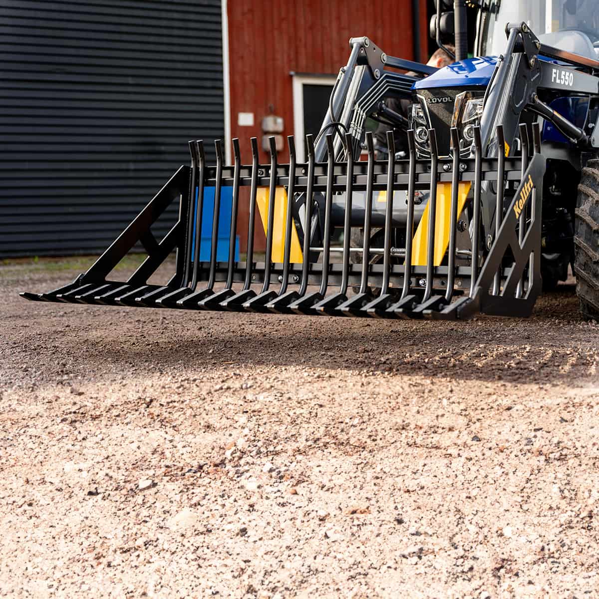 Widły do kamieni 1,5 m, przykręcane mocowanie Euro 