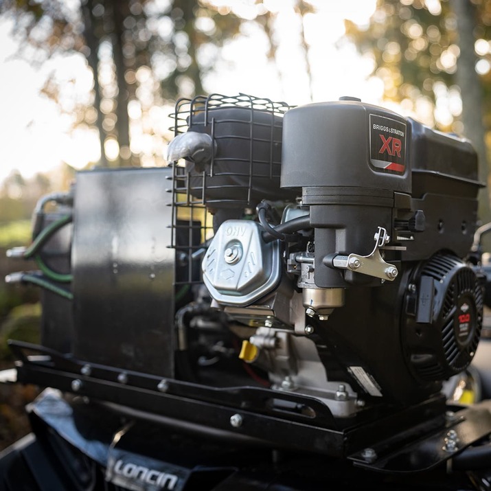 Przyczepa leśna ATV 3 tony z żurawiem 4,2 m