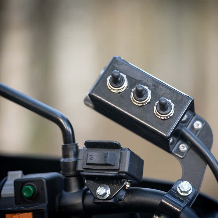 Przyczepa leśna ATV 3 tony z żurawiem 4,2 m