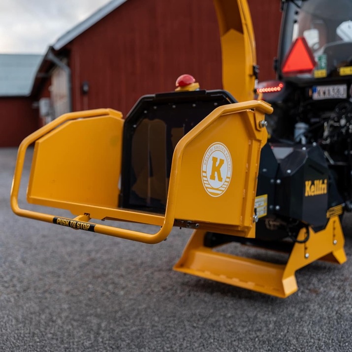 Rębak 150 z no stress hydraulicznym podajnikiem 