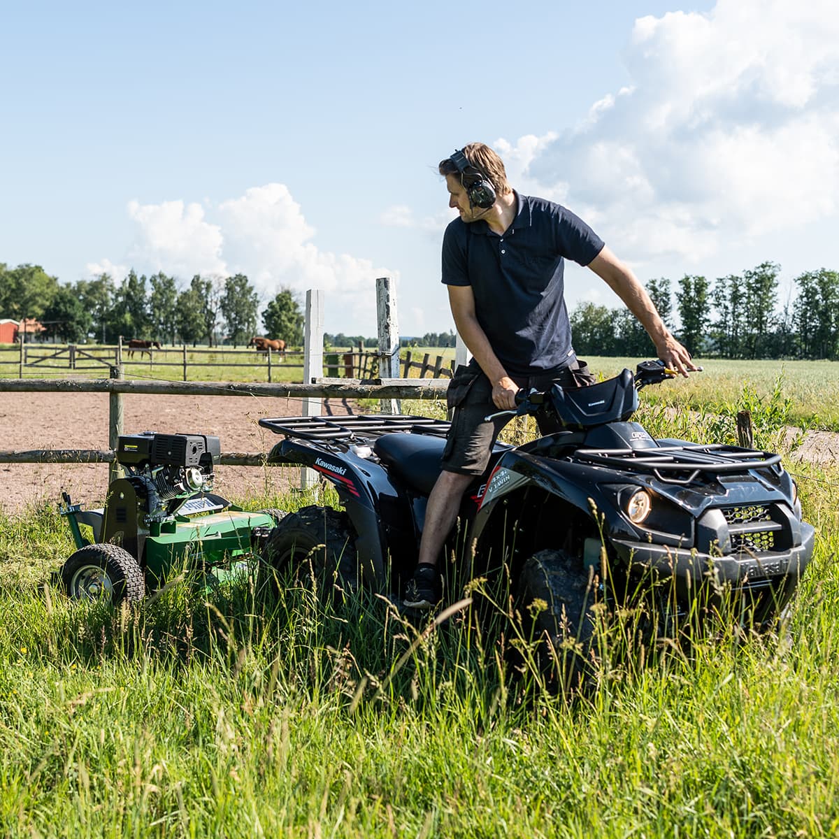 Kosiarka ATV 120, z klapą, 15 KM