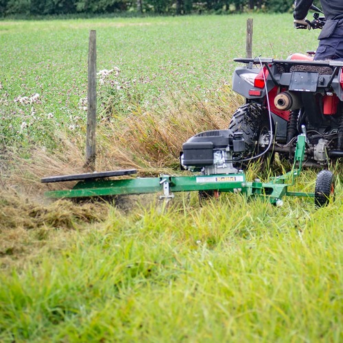 Kosiarka ATV do przycinania brzegów trawnika 