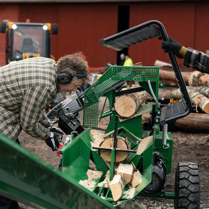 Elektryczny kombajn do drewna opałowego
