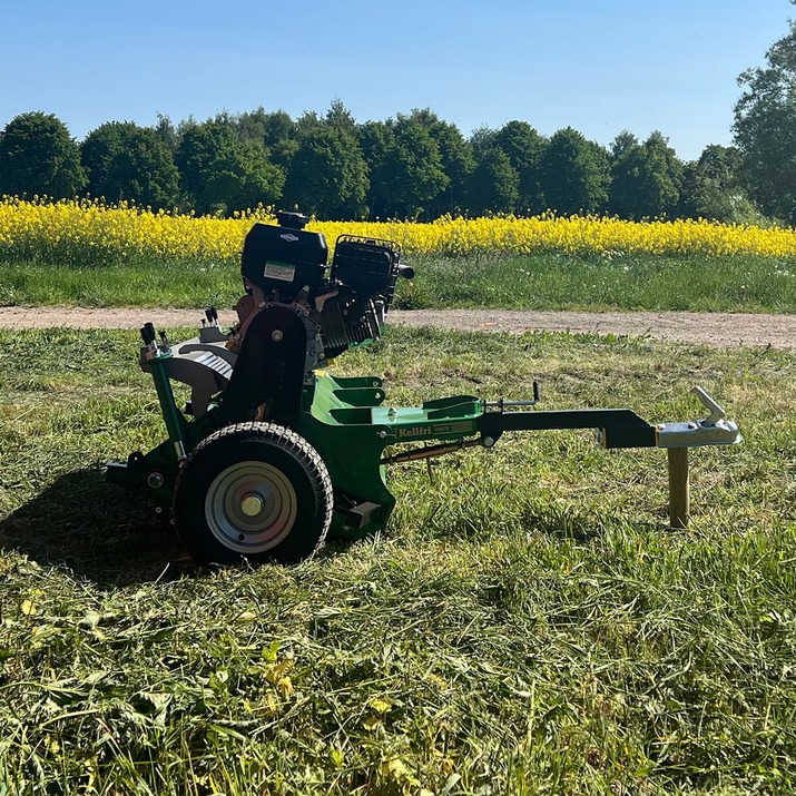 Kosiarka ATV 120 z klapą Briggs and stratton 13,5 KM 