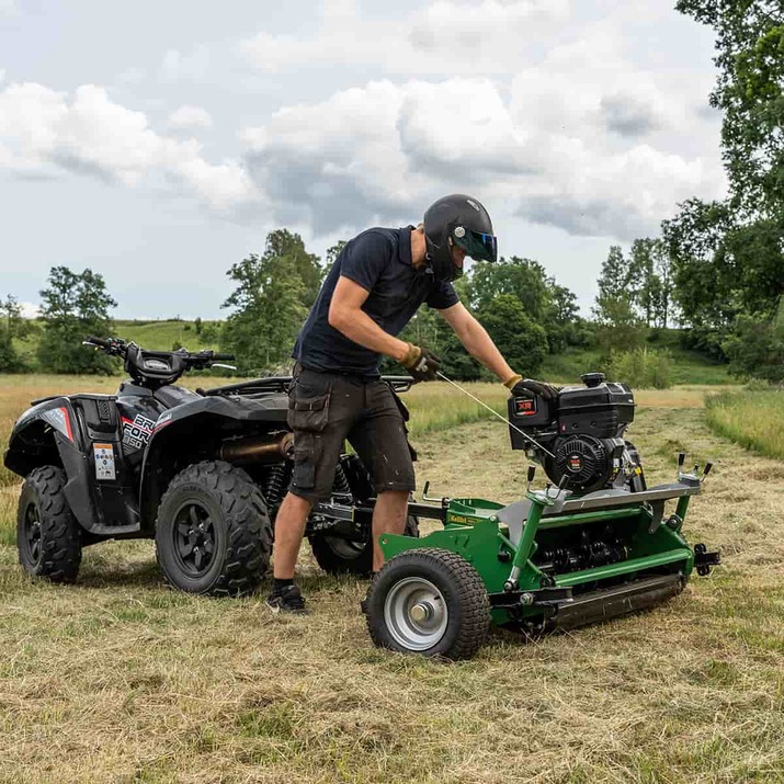 Kosiarka ATV 120 z klapą Briggs and stratton 13,5 KM 