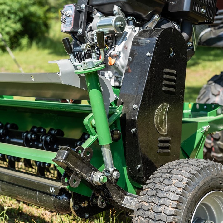 Kosiarka ATV z klapą i rozruchem elektrycznym, 1,5 m, 15 KM