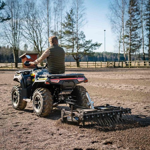 Brona ogrodnicza ATV z regulowanym podwoziem i holowaniem