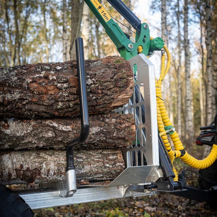 Przyczepa leśna ATV 3 tony z żurawiem 4,2 m