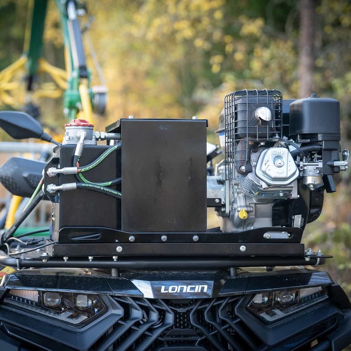 Przyczepa leśna ATV 3 tony z żurawiem 4,2 m