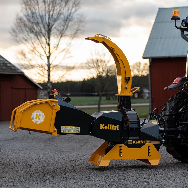 Rębak 150 z no stress hydraulicznym podajnikiem 