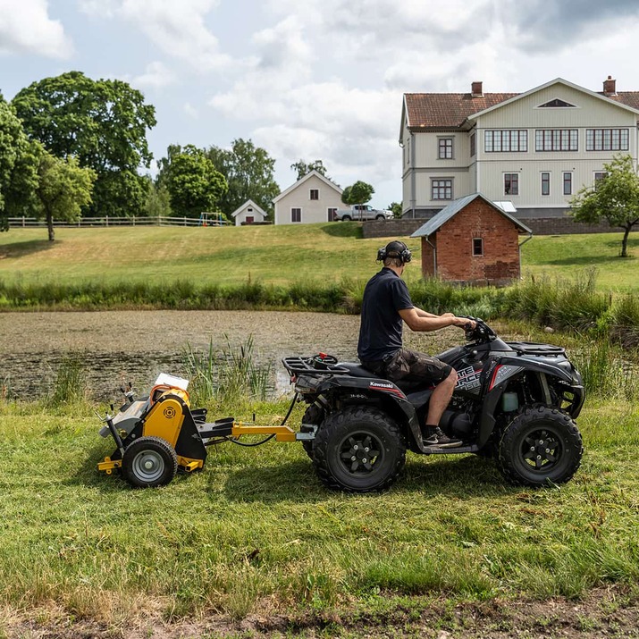 Kosiarka ATV elektryczna